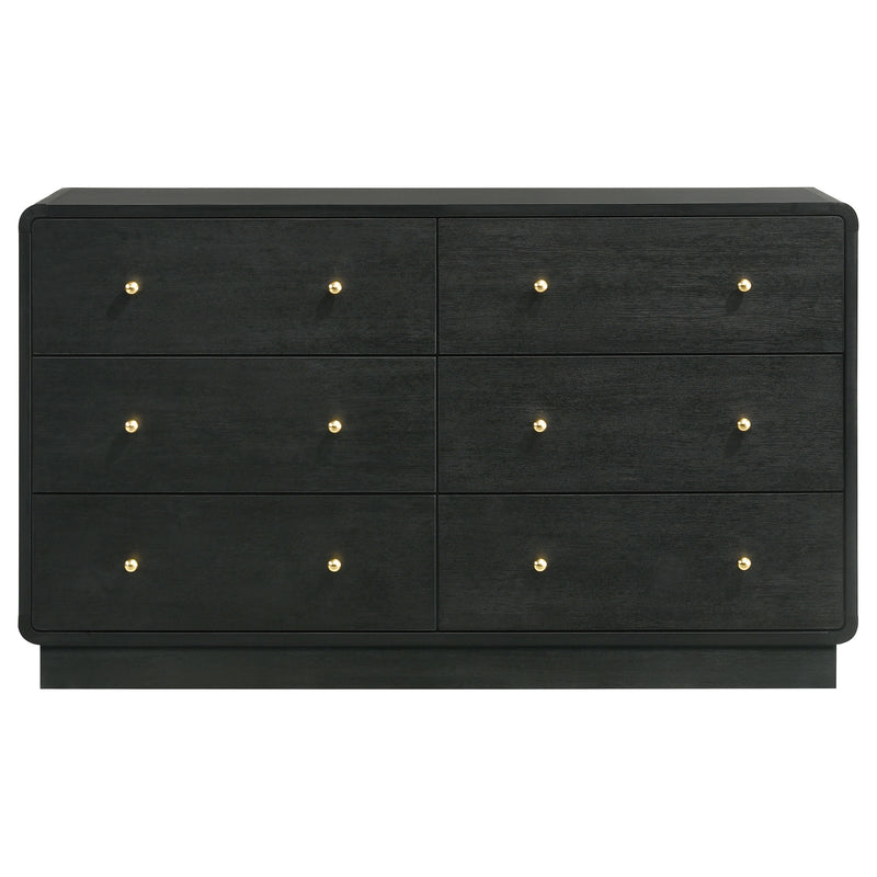 Cavelle Dresser