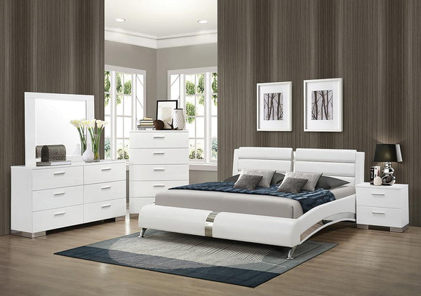 Jeremaine 5-piece Queen Bedroom Set Glossy White image