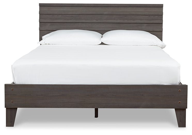 Brymont Panel Bed